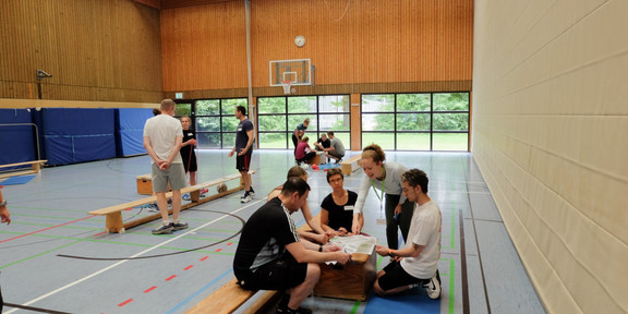 Praxisworkshop Tag des Schulsports Praxisphase Workshop in der Turnhalle