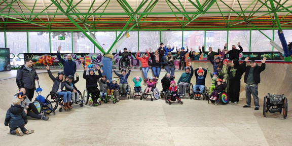 Gruppenbild Sit'n'Skate in Dortmund