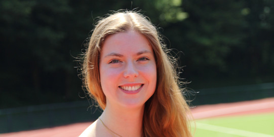 Portrait von Julia Dreilich.