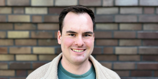 Portrait of Leon Hoenen.
