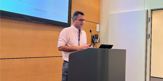 Jun.Prof. Dr. Vahid Farrahi gives a speech at SMHS 2025