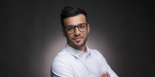 Portrait von Bürkan Kalaycik Portrait von Bürkn Kalaycik.