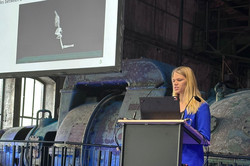 Vortrag von Jana Bergmann auf der FISU Vortrag von Jana Bergmann auf der FISU